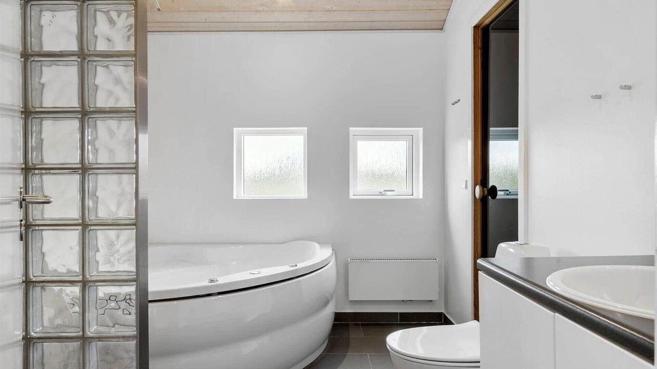Photo of Bathroom in Sundstrup