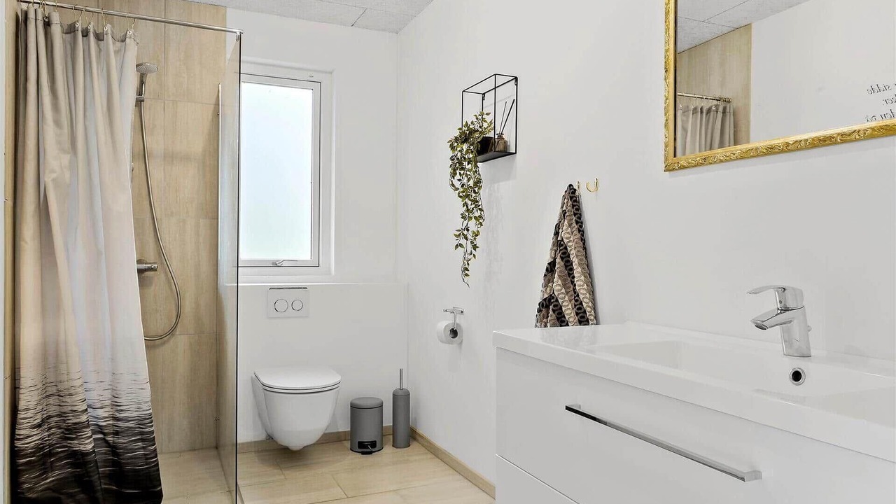 Photo of Bathroom in Spøttrup