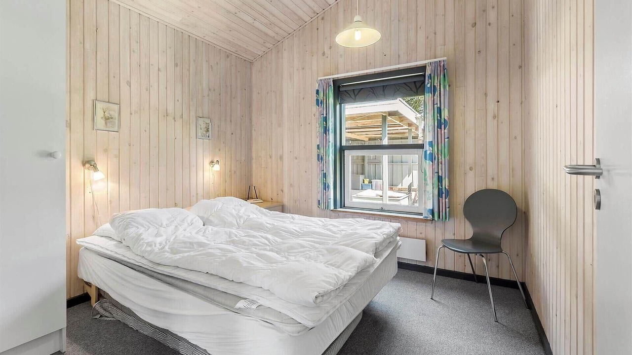 Photo of Bedroom in Hvalpsund