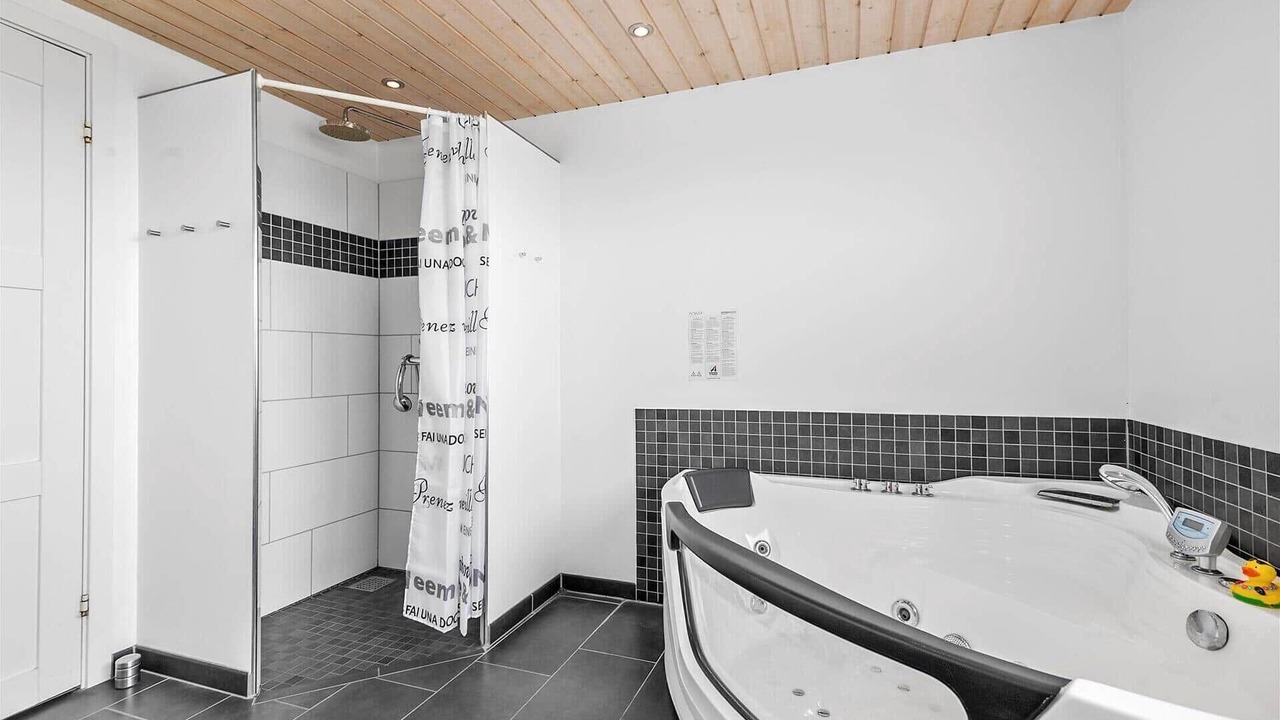 Photo of Bathroom in Sonderho