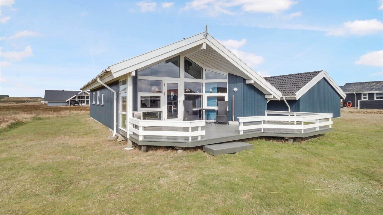Photo of Outdoor in Vrist Strand