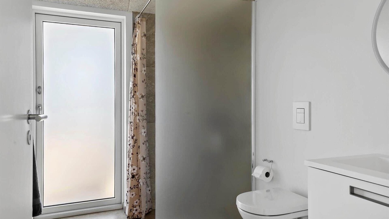 Photo of Bathroom in Vrist Strand