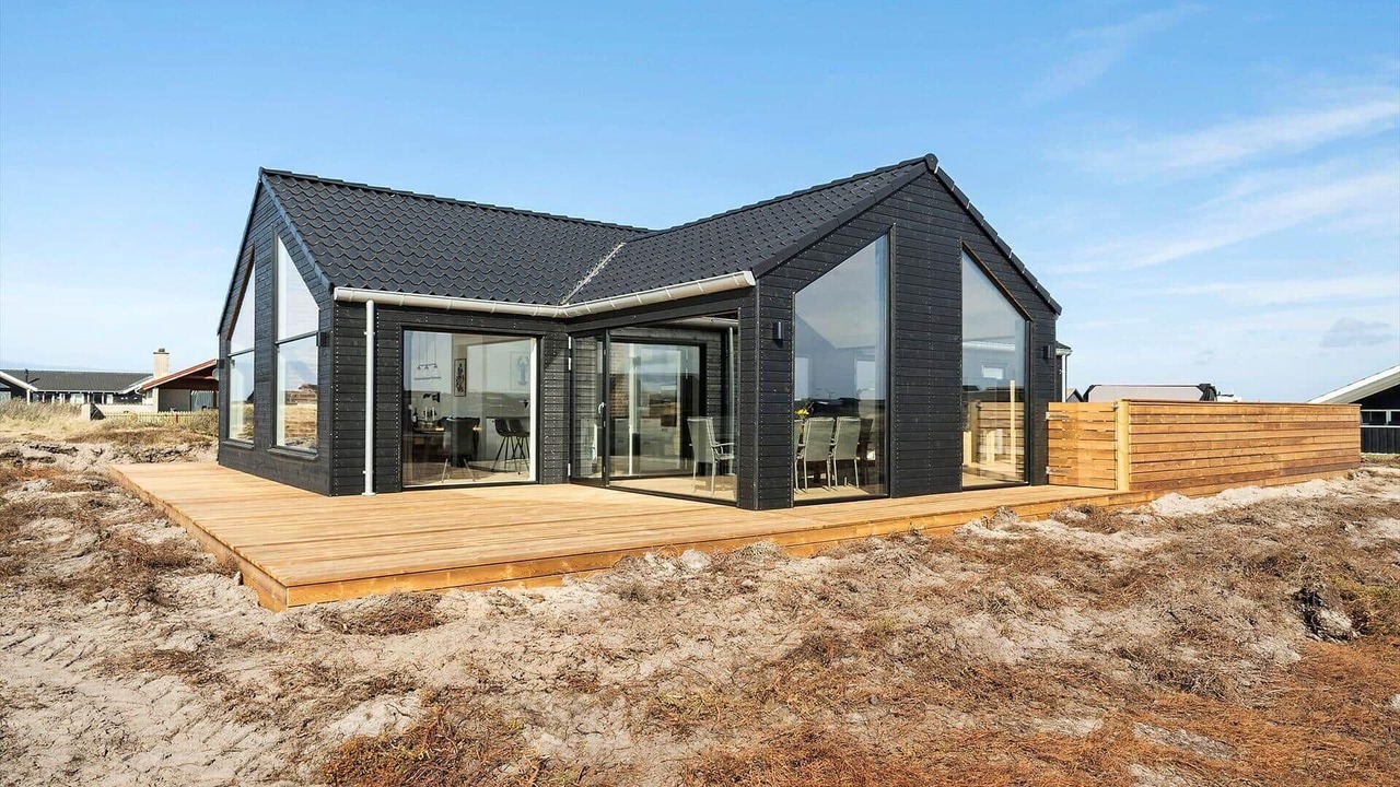 Photo of Outdoor in Vrist Strand