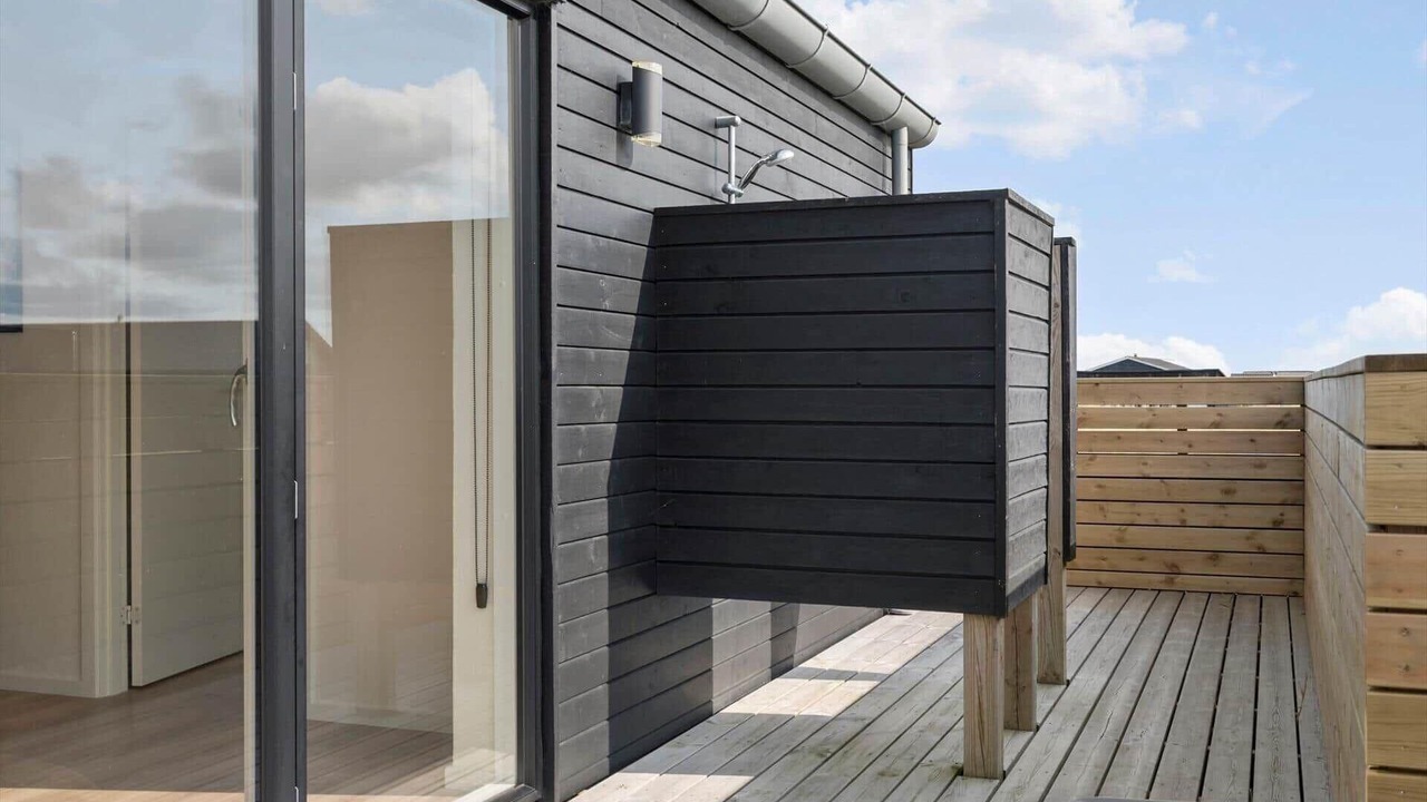 Photo of Patio Balcony in Vrist Strand