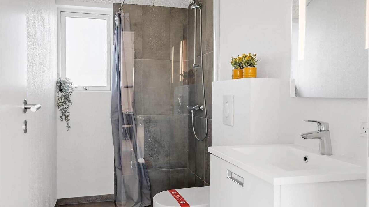 Photo of Bathroom in Vrist Strand