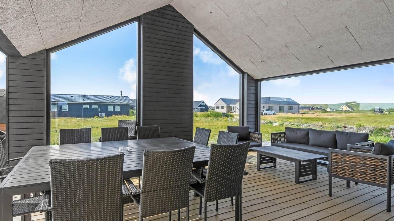 Photo of Outdoor in Vrist Strand