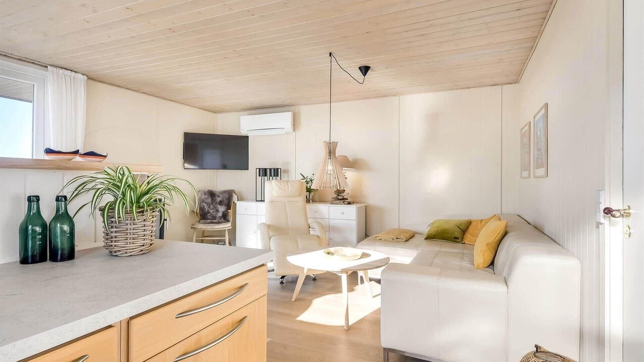 Photo of Livingroom in Trans