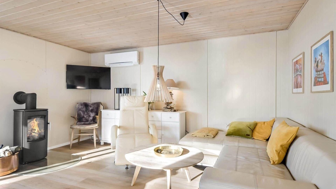 Photo of Livingroom in Trans