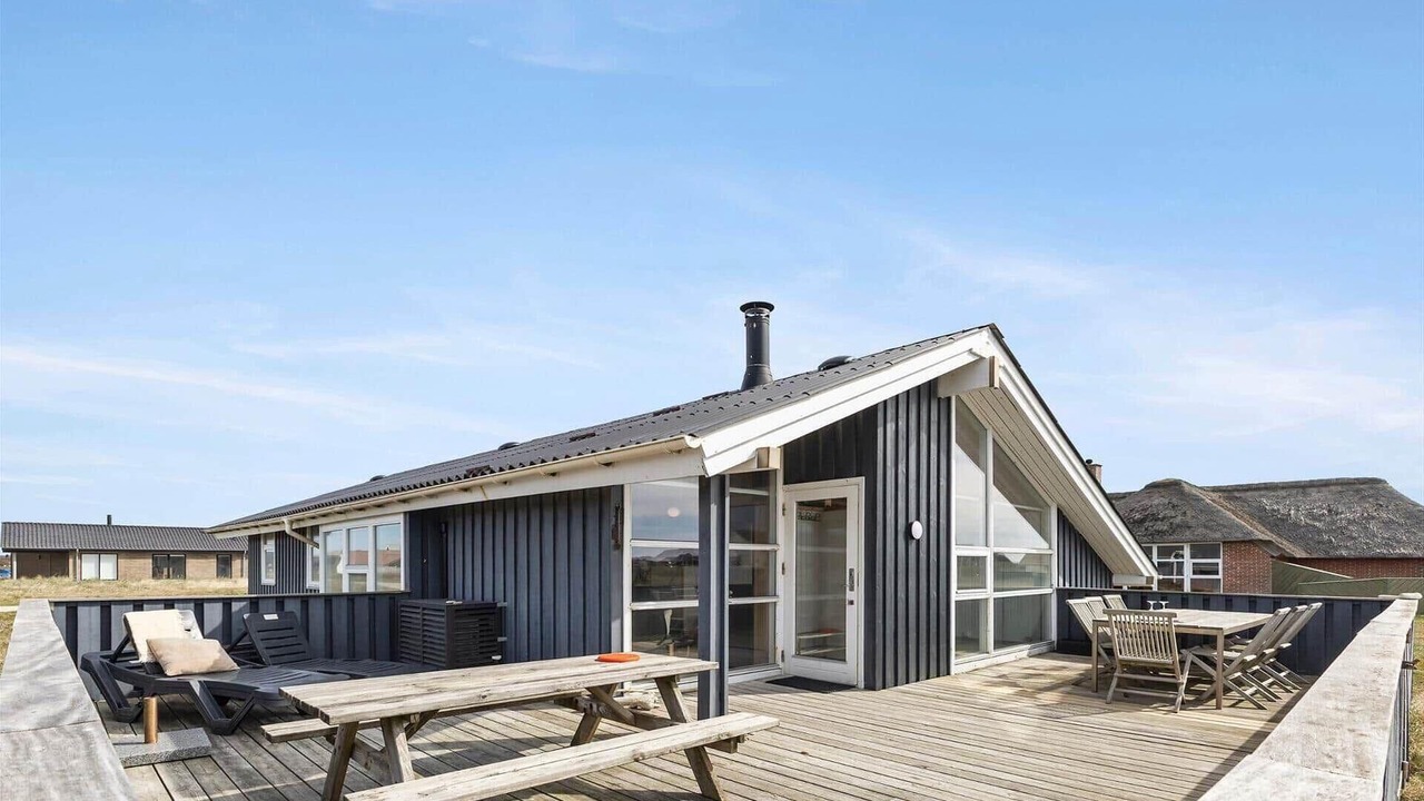 Photo of Outdoor in Vrist Strand