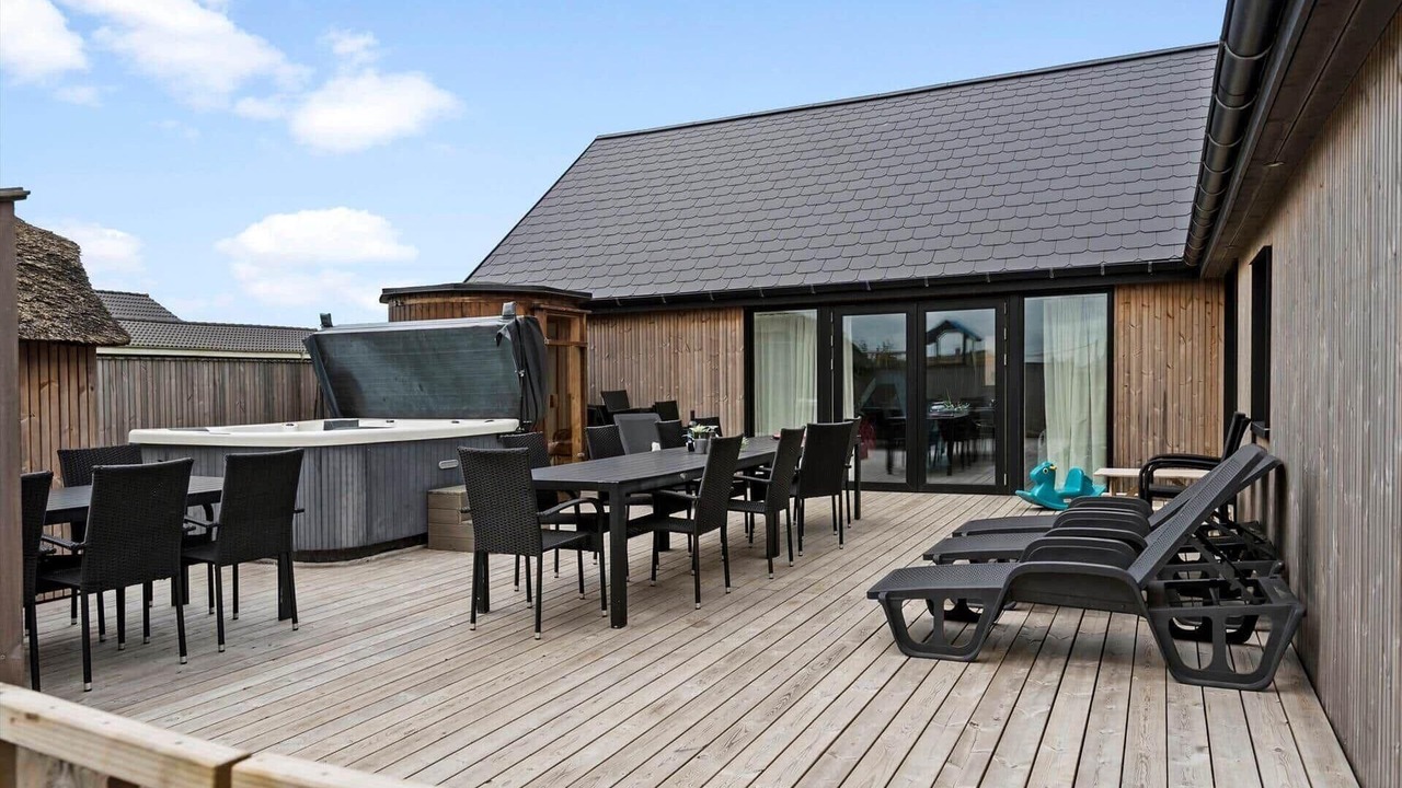 Photo of Outdoor in Vrist Strand
