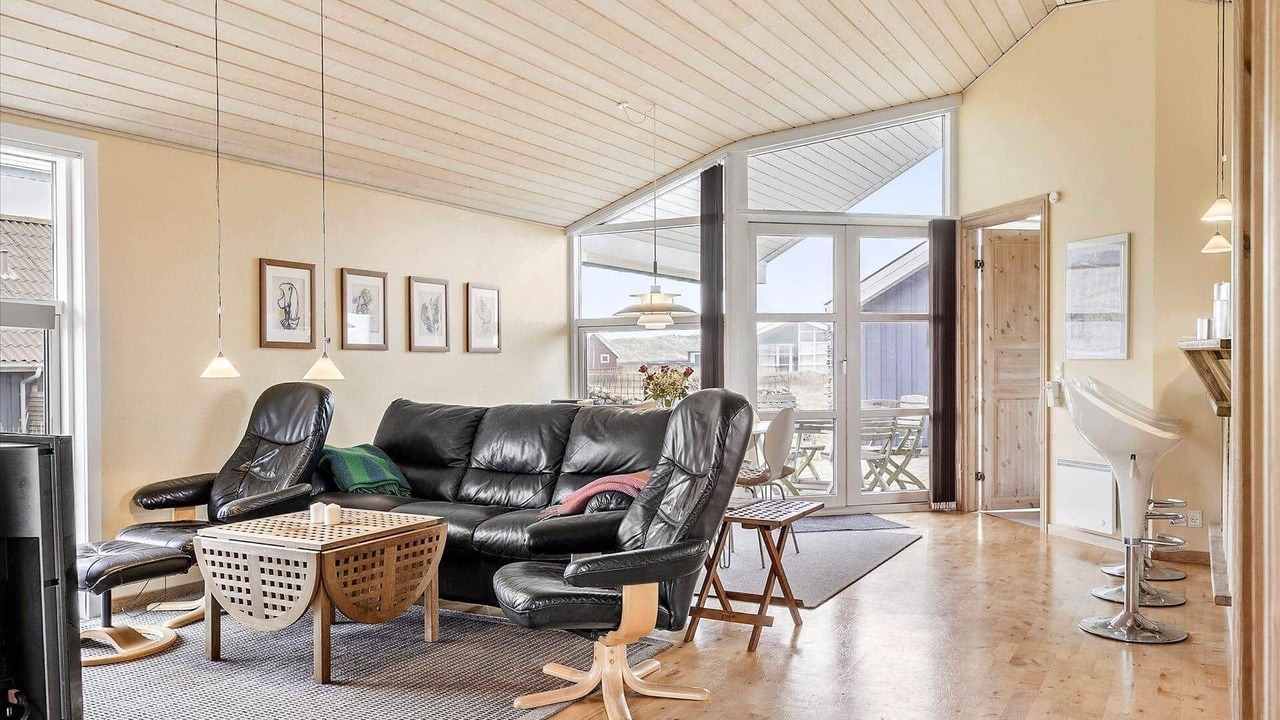 Photo of Livingroom in Trans