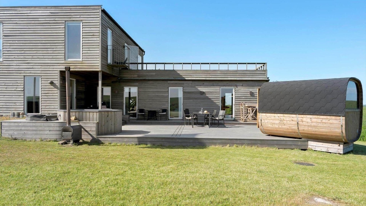 Photo of Patio Balcony in Trans