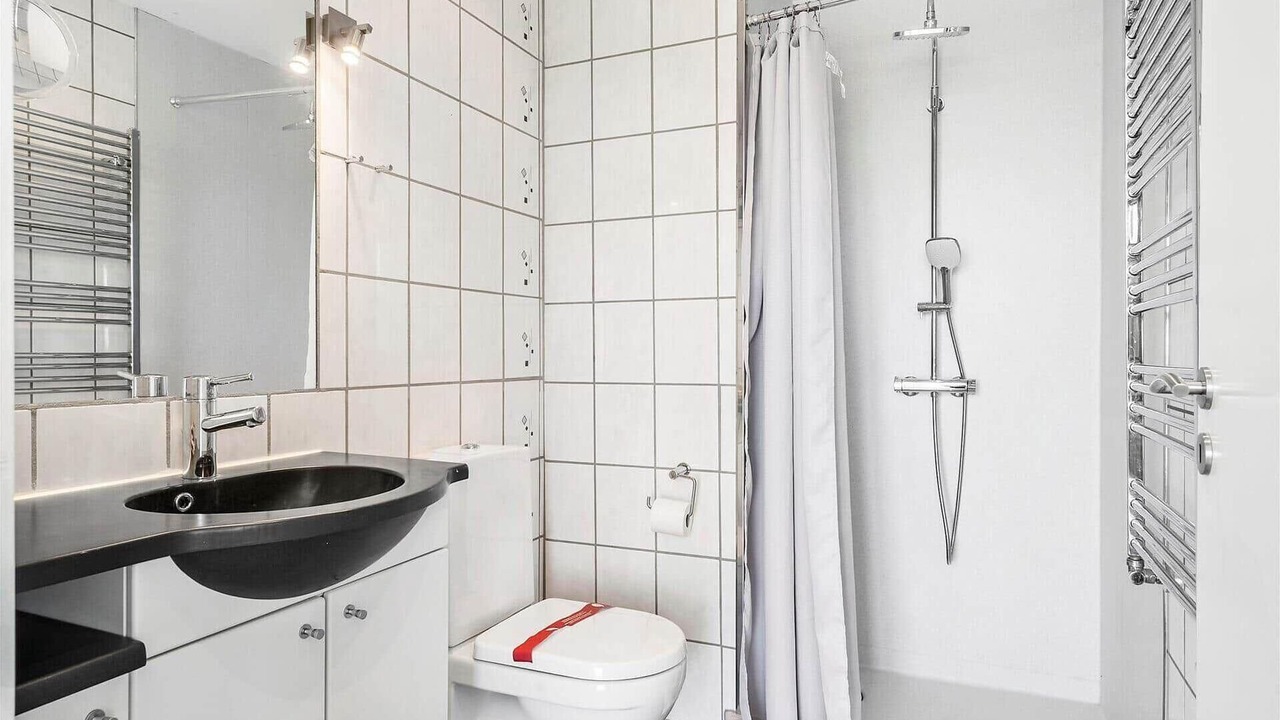 Photo of Bathroom in Trans
