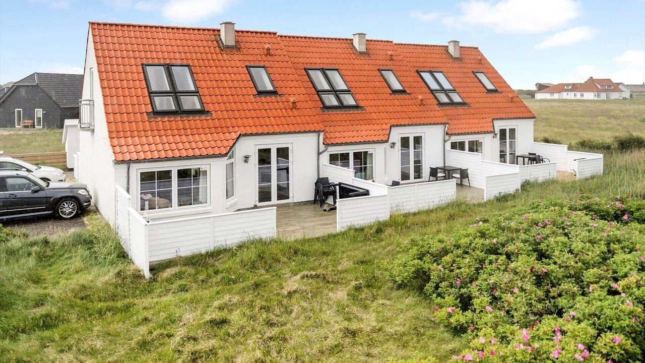 Photo of Outdoor in Vrist Strand