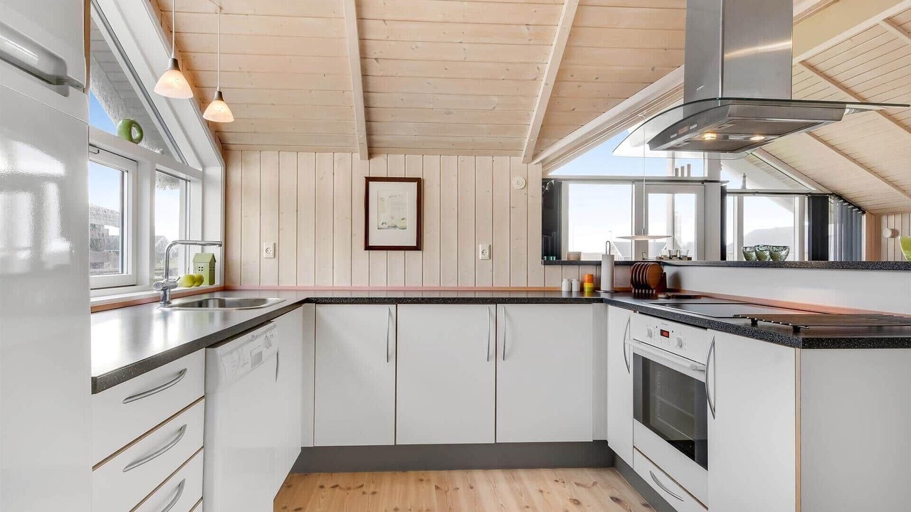 Photo of Kitchen in Trans