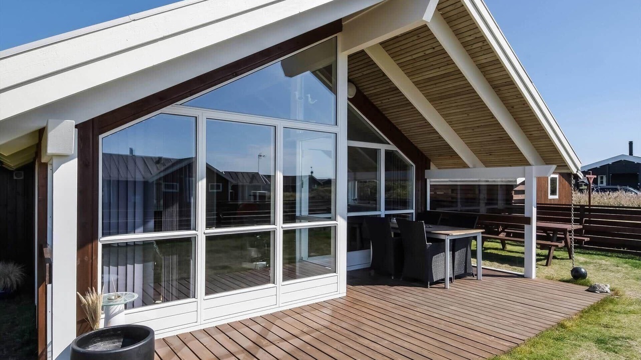 Photo of Outdoor in Trans