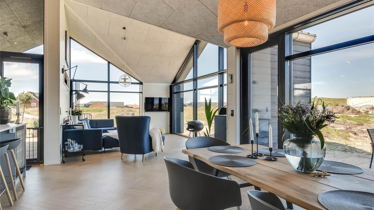 Photo of Others in Vrist Strand