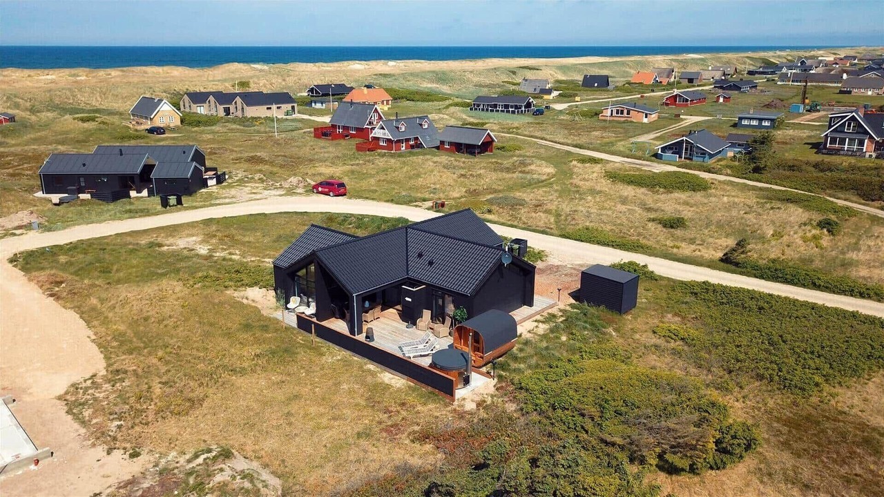 Photo of Outdoor in Vrist Strand