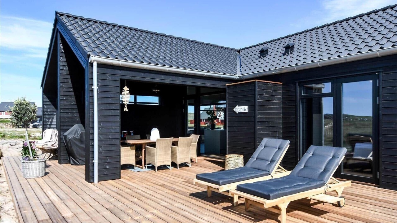 Photo of Outdoor in Vrist Strand