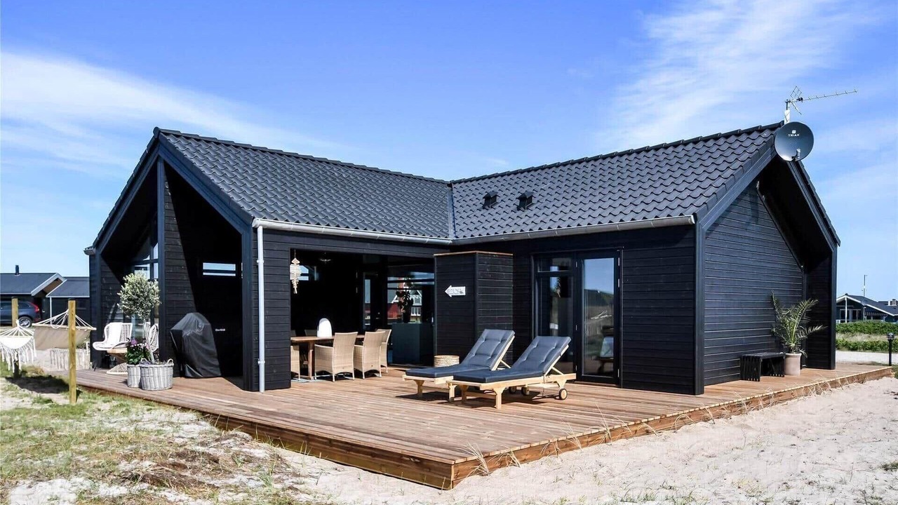 Photo of Patio Balcony in Vrist Strand