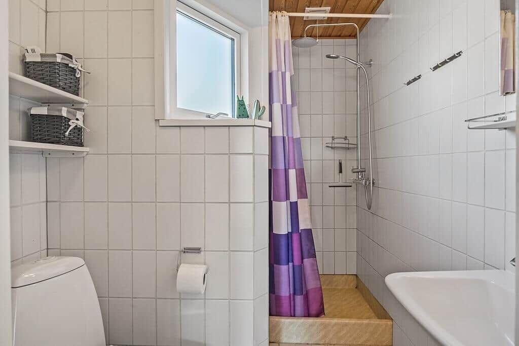 Photo of Bathroom in Vrist Strand