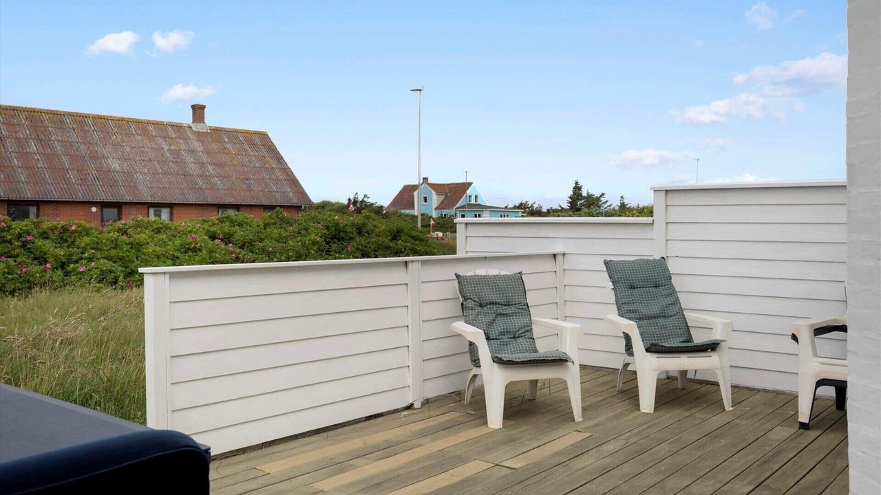 Photo of Patio Balcony in Vrist Strand