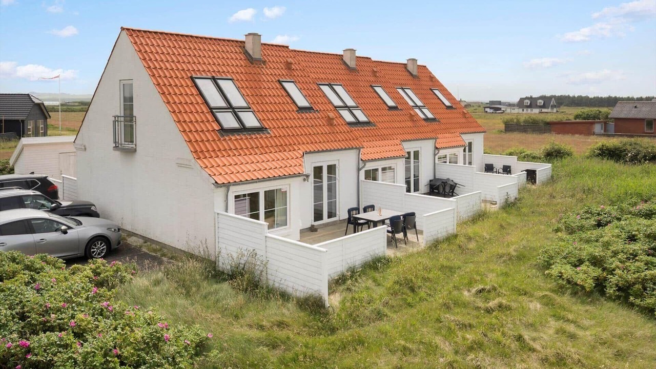 Photo of Outdoor in Vrist Strand