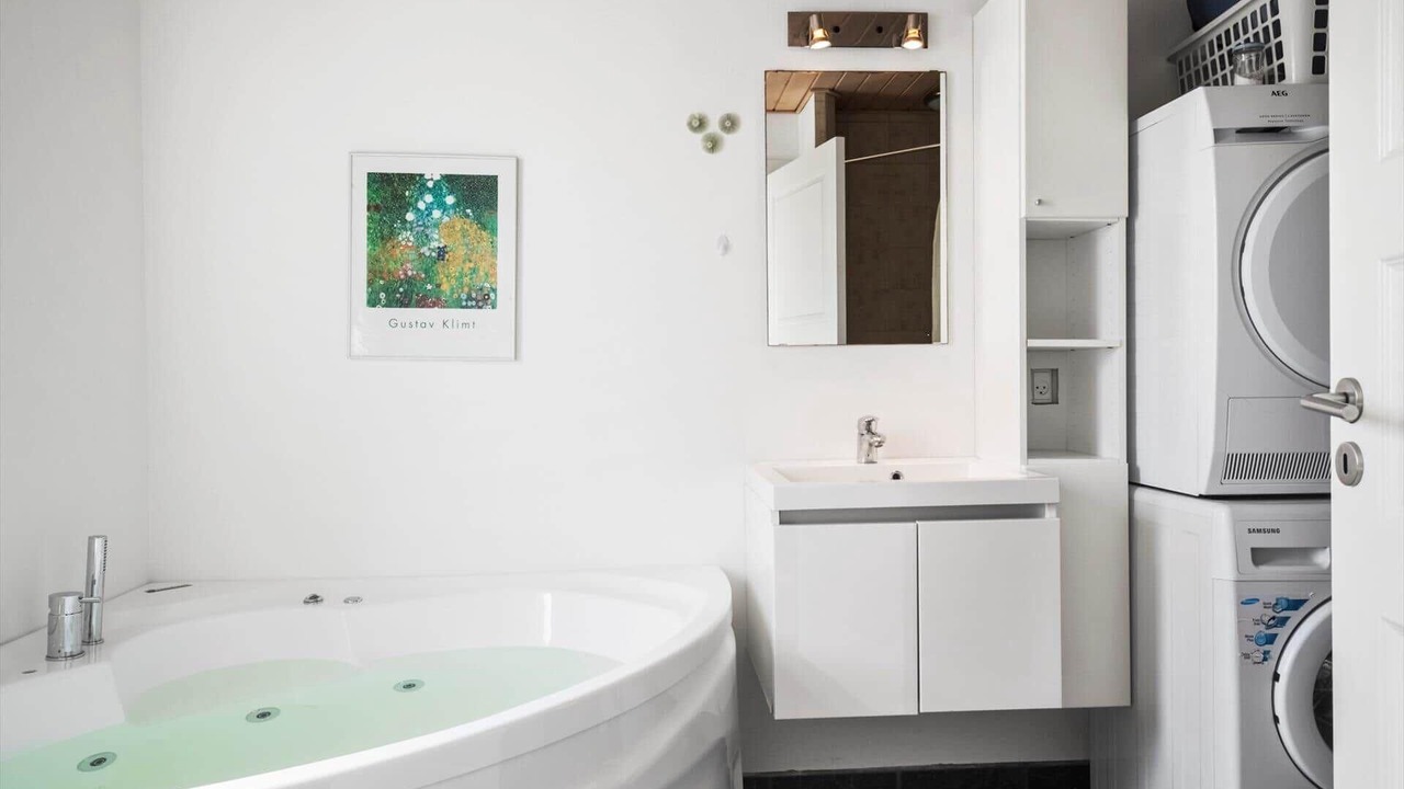 Photo of Bathroom in Vrist Strand
