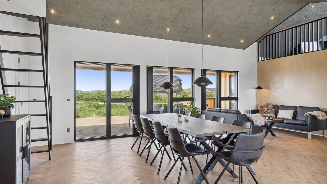 Photo of Others in Trans