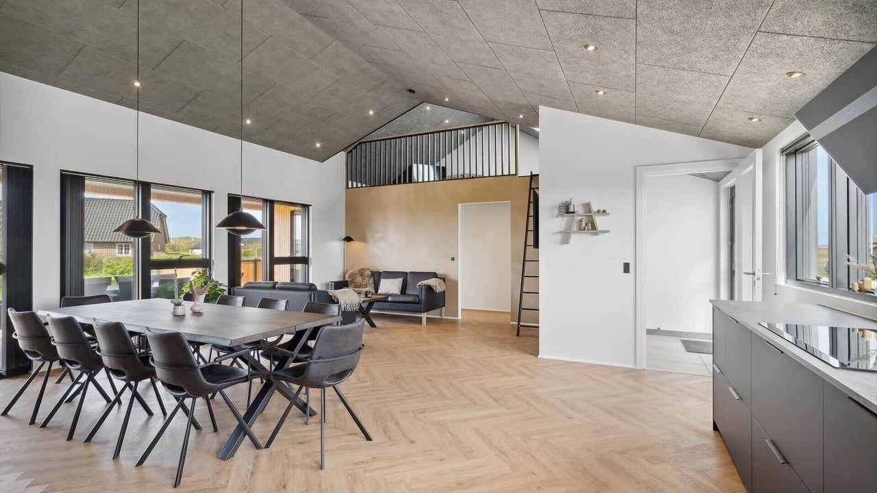 Photo of Others in Trans