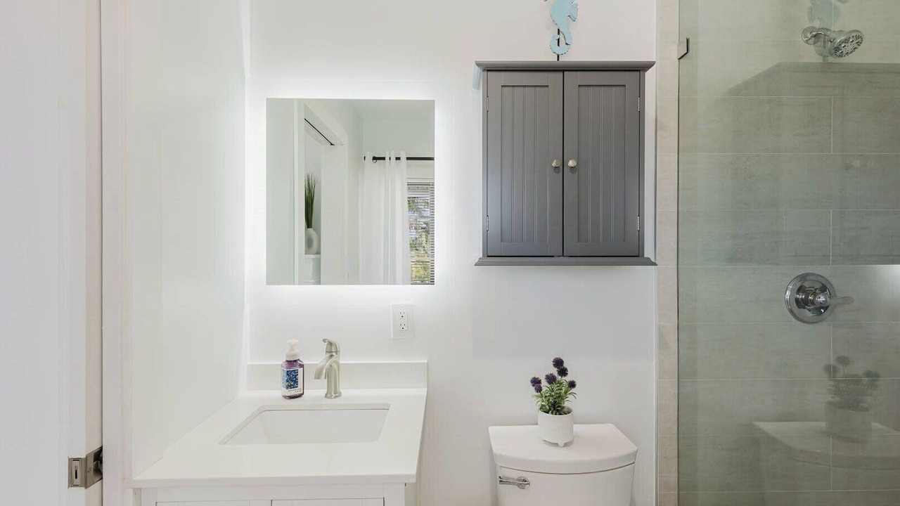 Photo of Bathroom in Key Colony Beach