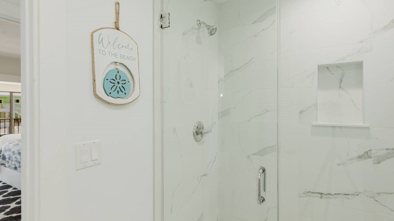 Photo of Bathroom in Key Colony Beach