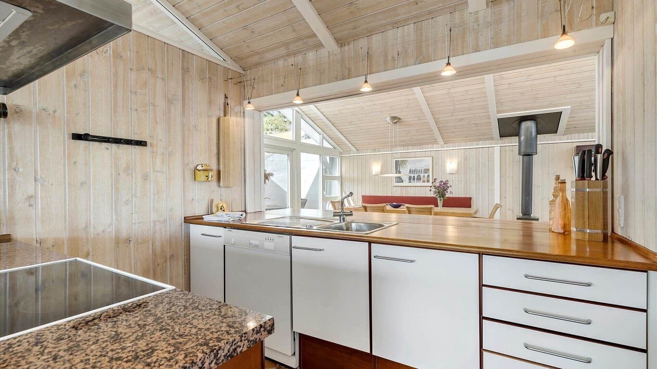 Photo of Kitchen in Lyngsbæk Strand