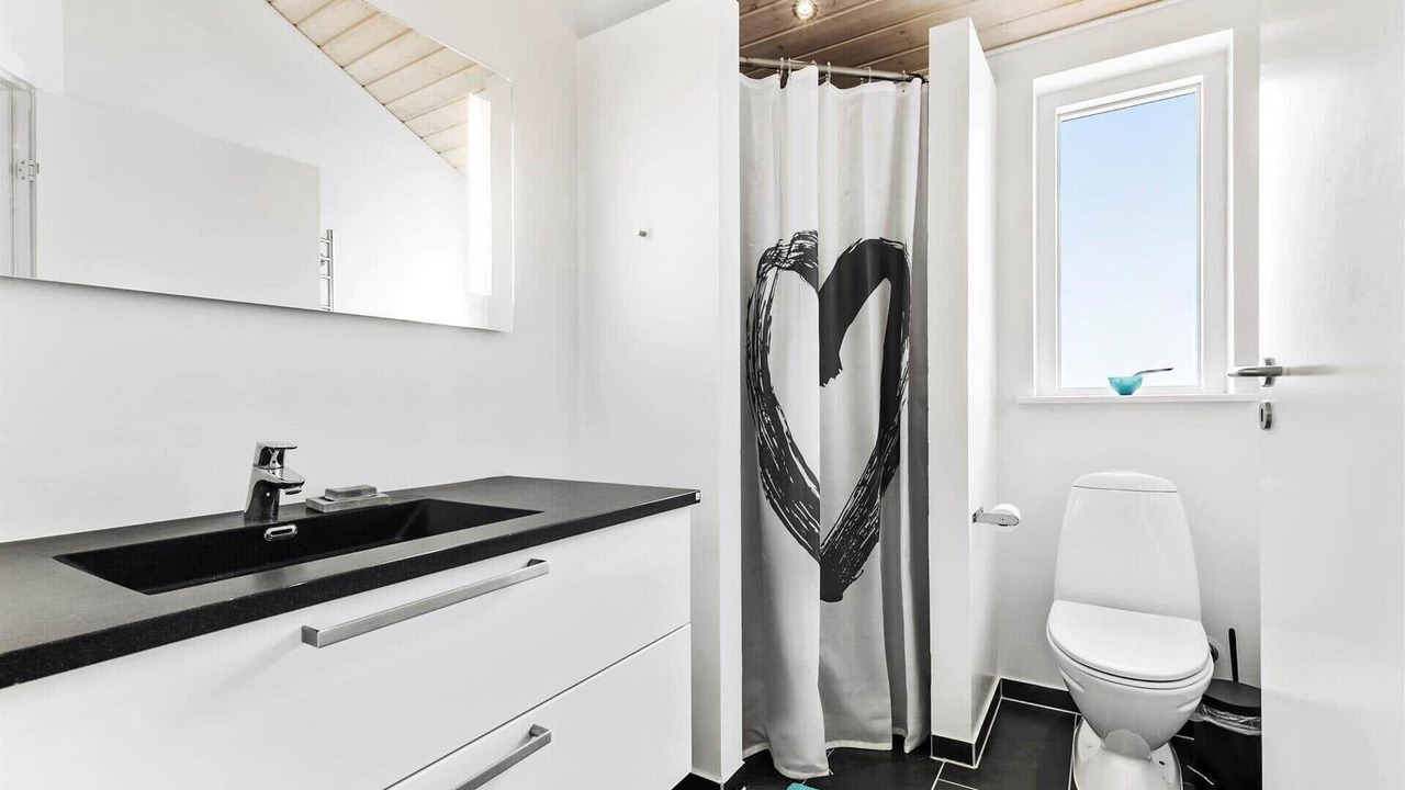 Photo of Bathroom in Ebdrup