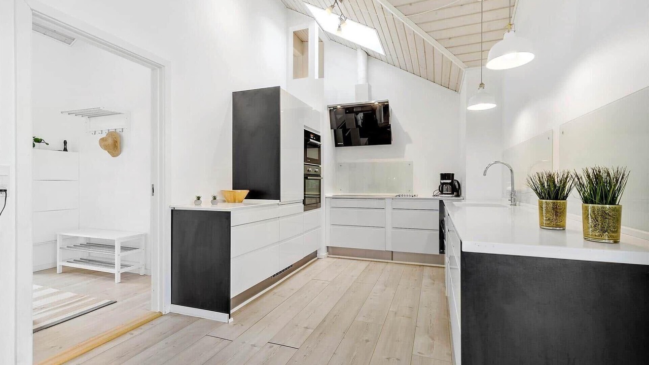 Photo of Kitchen in Elsegarde Strand