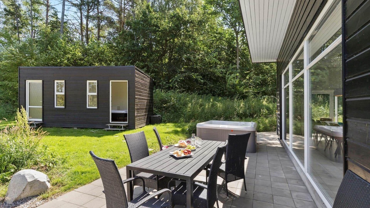 Photo of Outdoor in Femmøller
