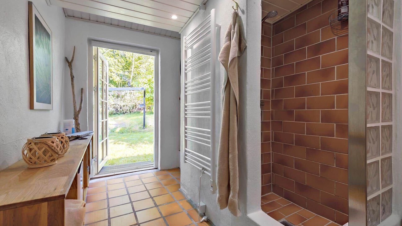 Photo of Bathroom in Femmøller