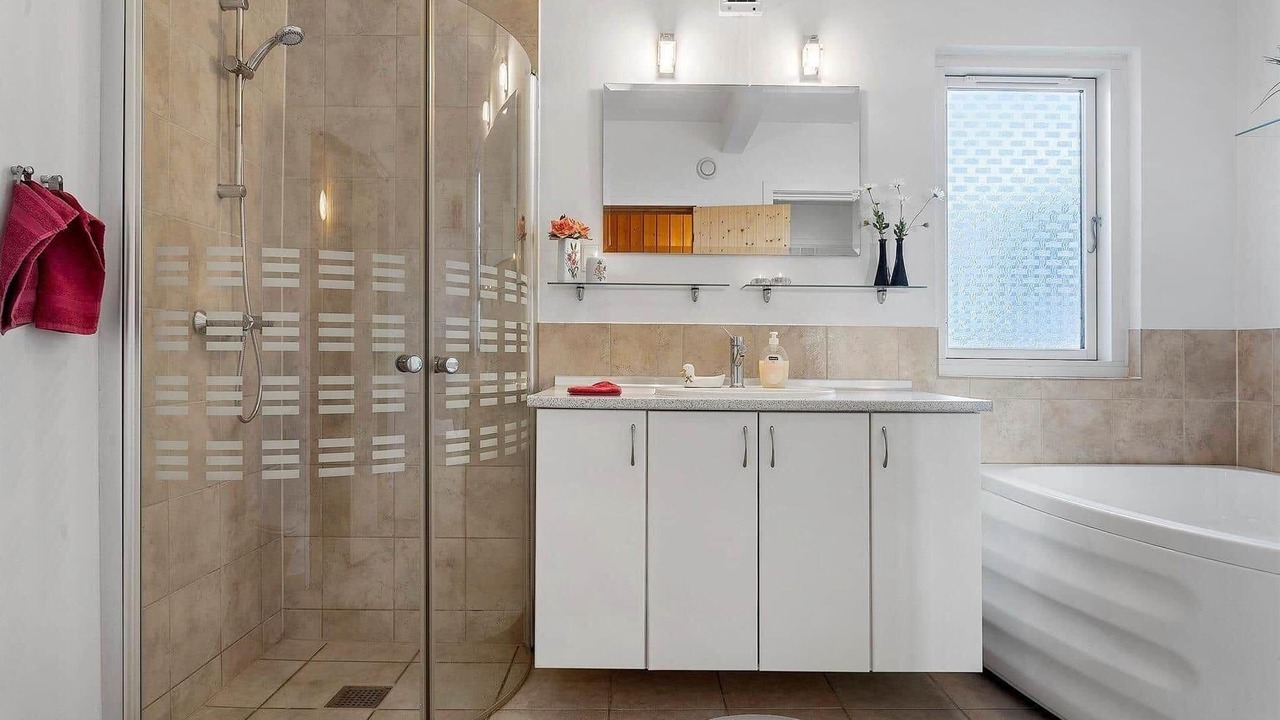 Photo of Bathroom in Ronde