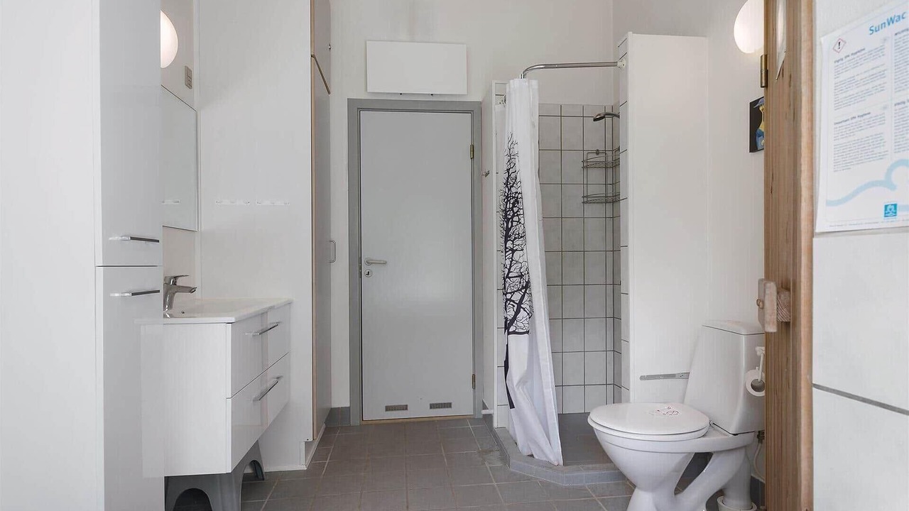 Photo of Bathroom in Femmøller