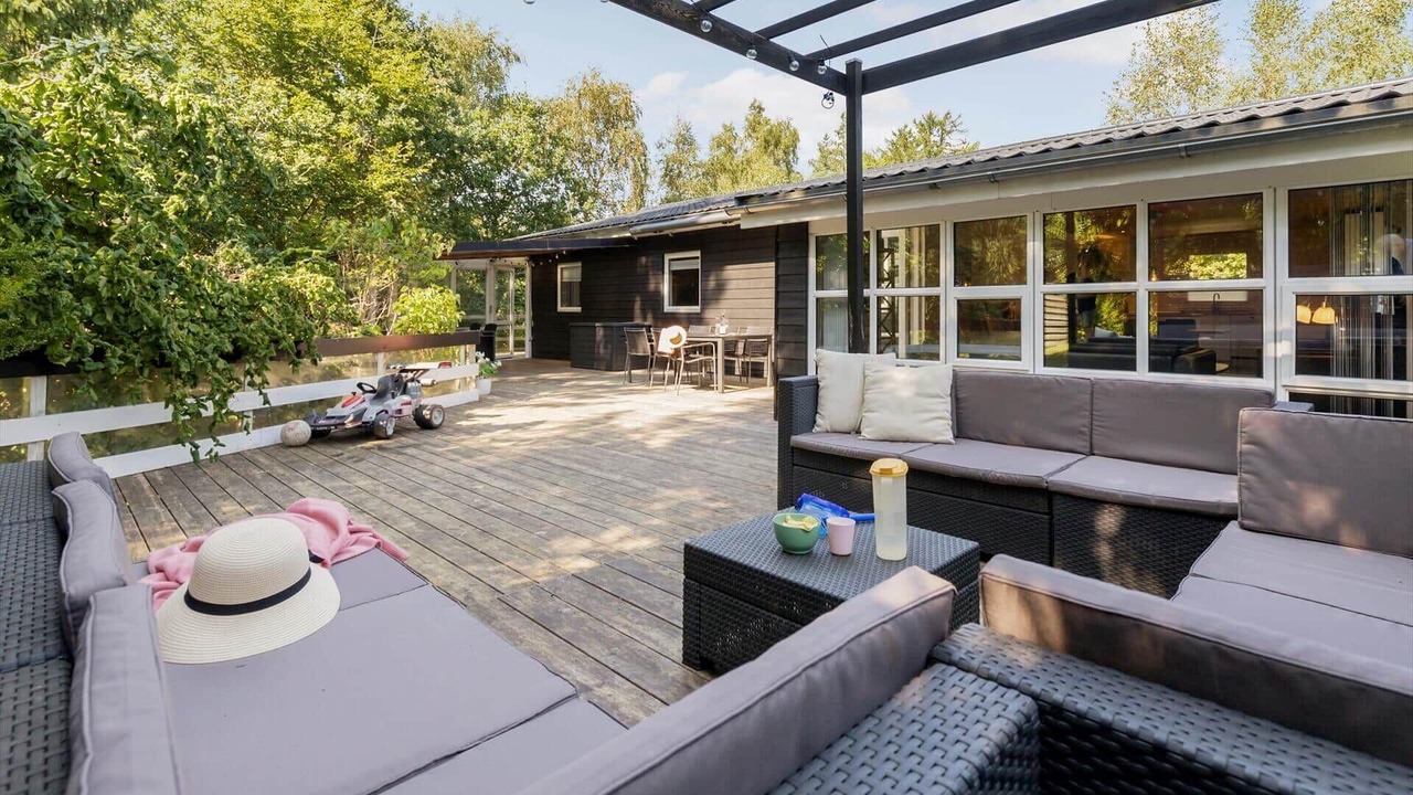 Photo of Patio Balcony in Øksenmølle