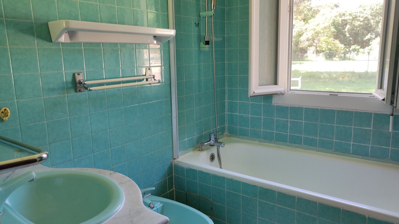 Photo of Bathroom in Palau-del-Vidre