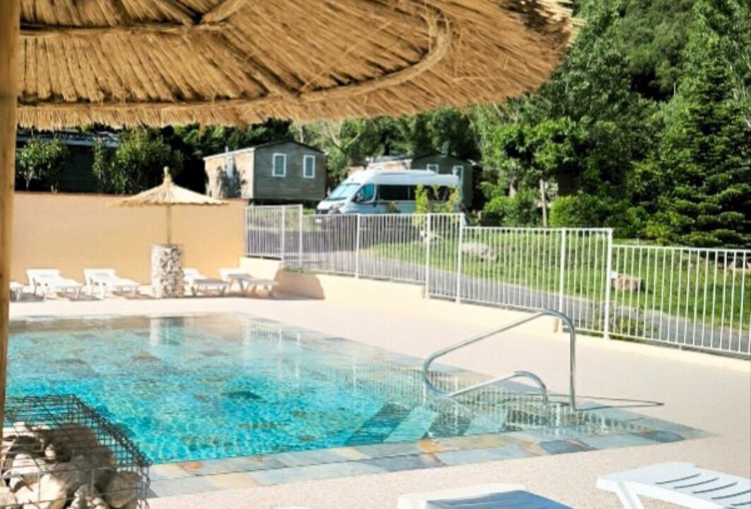 Photo of Outdoor in Reynes