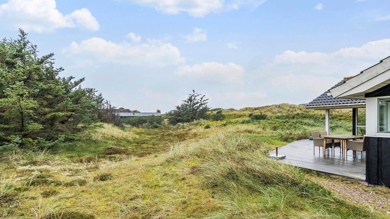 Photo of Outdoor in Houvig Strand