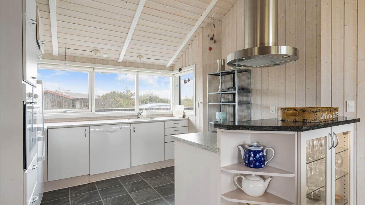 Photo of Kitchen in Houvig Strand