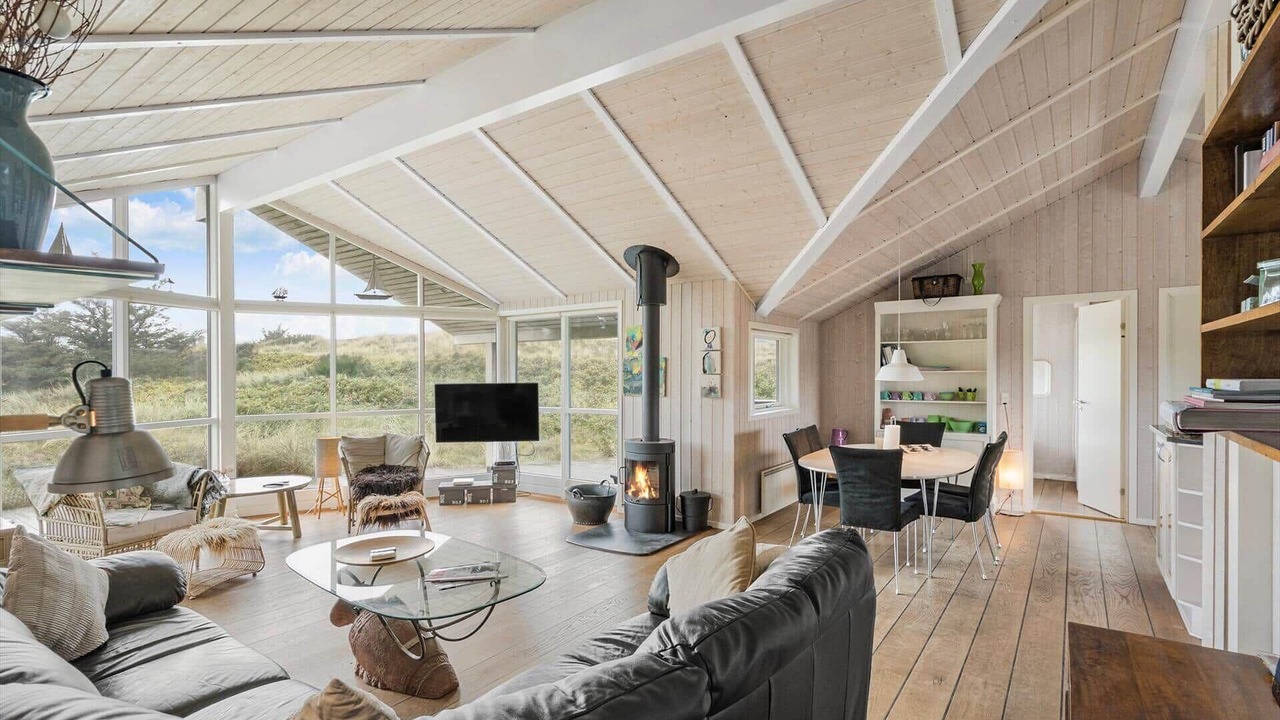 Photo of Livingroom in Houvig Strand