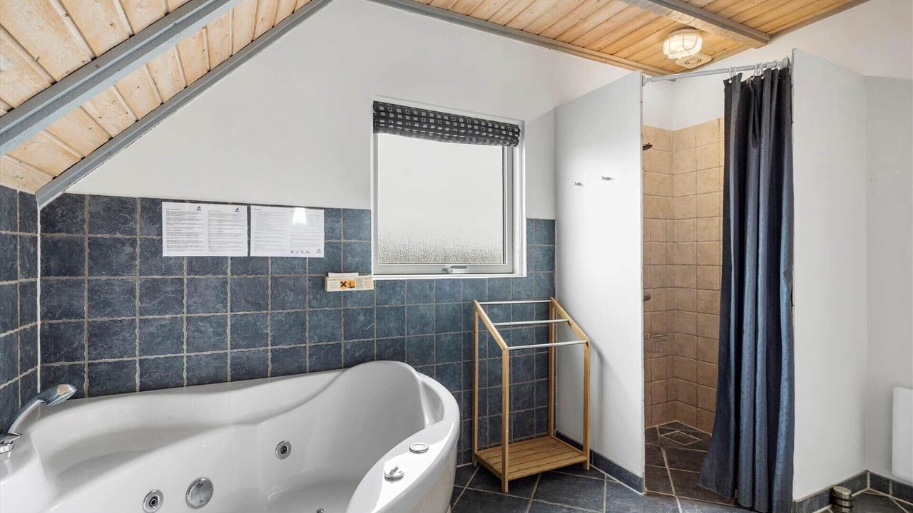 Photo of Bathroom in Nørre Lyngvig