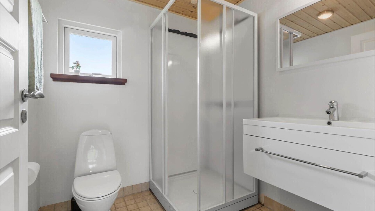 Photo of Bathroom in Glesborg