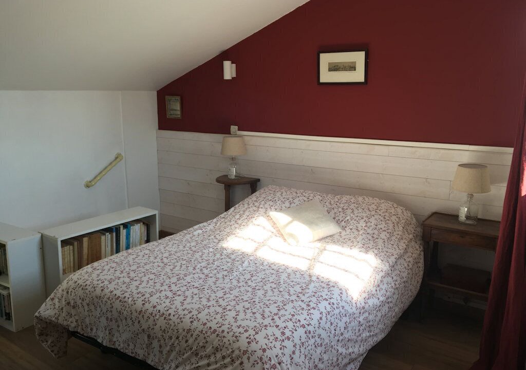 Photo of Bedroom in Candes-Saint-Martin