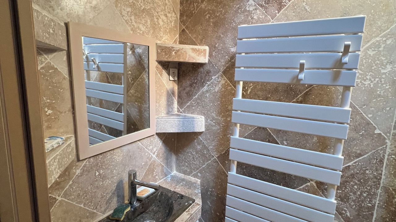 Photo of Bathroom in Carcassonne