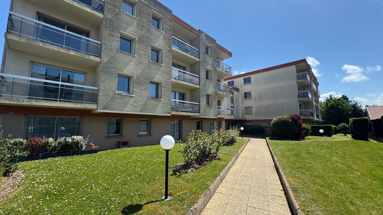 Photo of Outdoor in La Pierre-Heuze